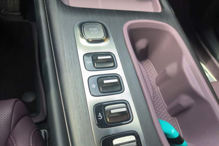 Used Xiaomi Auto SU7 2024 Rear-Drive Ultra-Long Range Advanced Pro-Level Intelligent Driving Version