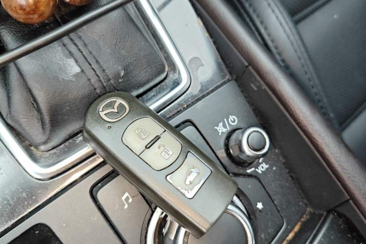 Used Mazda Atenza 2017 2.5L Skyactiv Sport Edition
