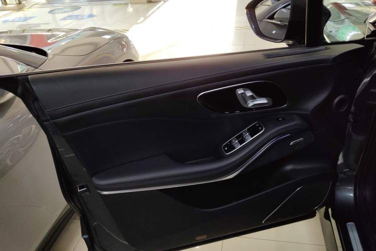 Used Rising R7 2022 Standard Advanced Version
