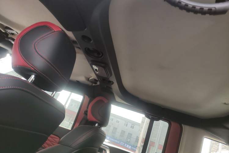 Used BAIC Off-Road BJ40 2021 2.3T Automatic Four-Wheel Drive Blade Hero Edition Supreme Version Headliner