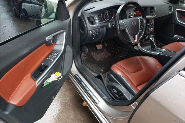 Used Volvo S60 2015 S60L T5 Intelligent Drive Edition