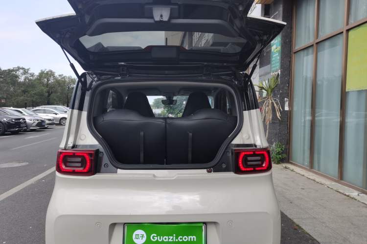 Used Wuling Hongguang MINIEV 2022 Macaron Premium Model – Lithium Iron Phosphate
