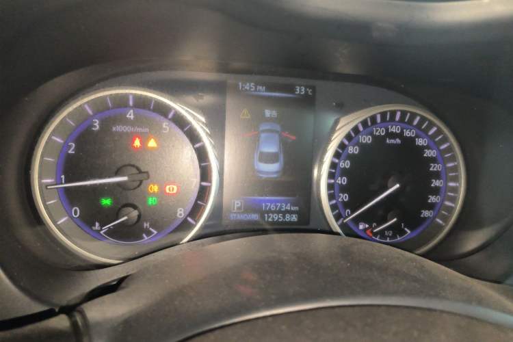 Used Infiniti Q50 2014 2.0T Comfort Edition
