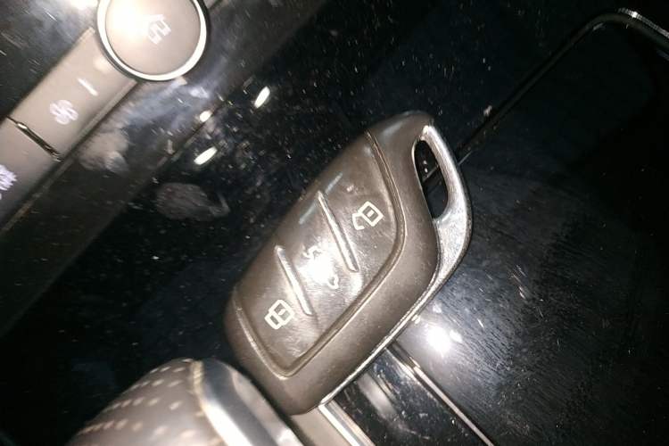 Used Roewe RX5 MAX 2019 300TGI Automatic 4G Connect Luxury Edition
