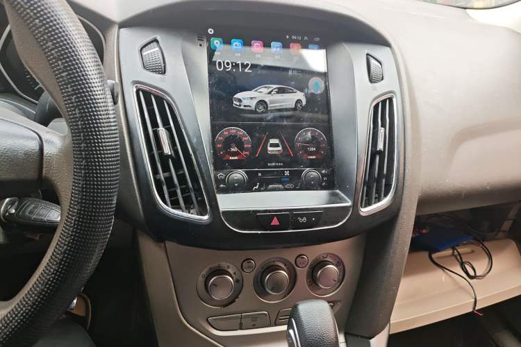 Used Ford Focus 2012 Sedan 1.6L Automatic Comfort Model