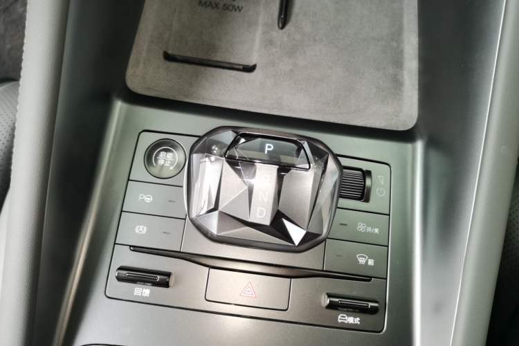 Used BYD Song L EV 2025 662 km Advanced Intelligent Driving Version
