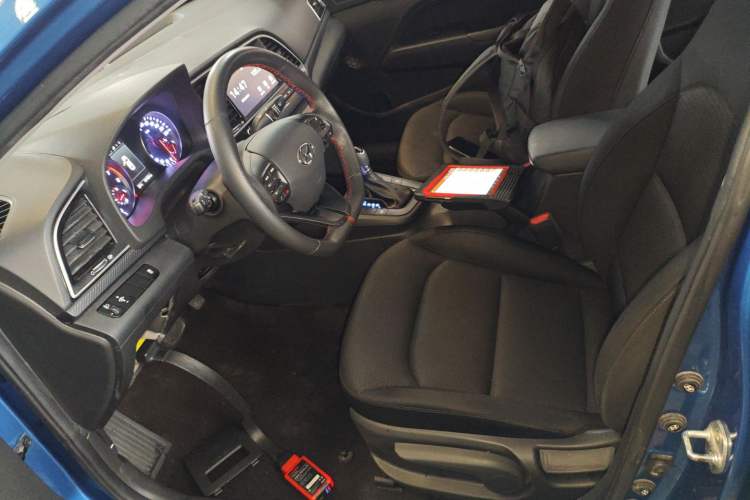 Used Hyundai Elantra (6th Generation / Lingdong) 2019 1.4T Dual-Clutch Xuan Dong · Dynamic Model