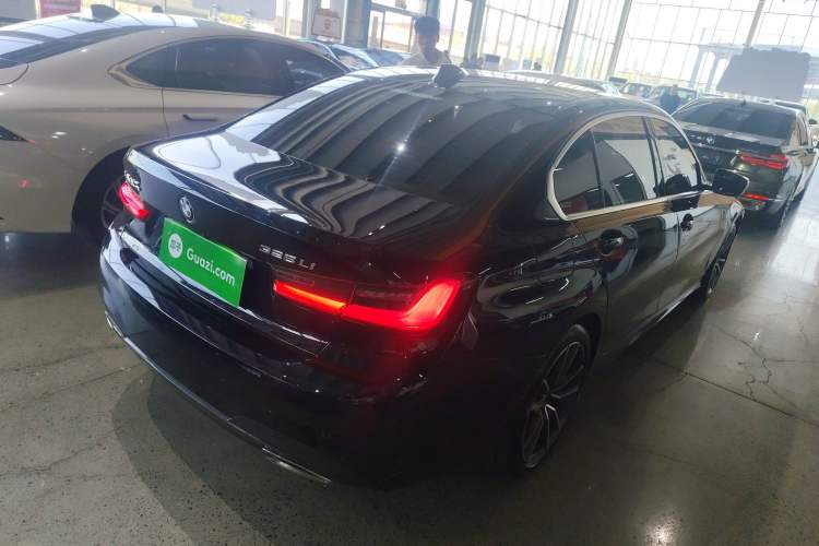 Used BMW 3 Series 2021 Second Facelift 325Li M Sport Package
