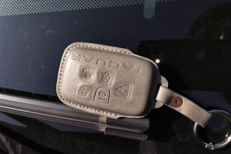 Used Jaguar XE 2017 2.0T 200 PS R-Sport