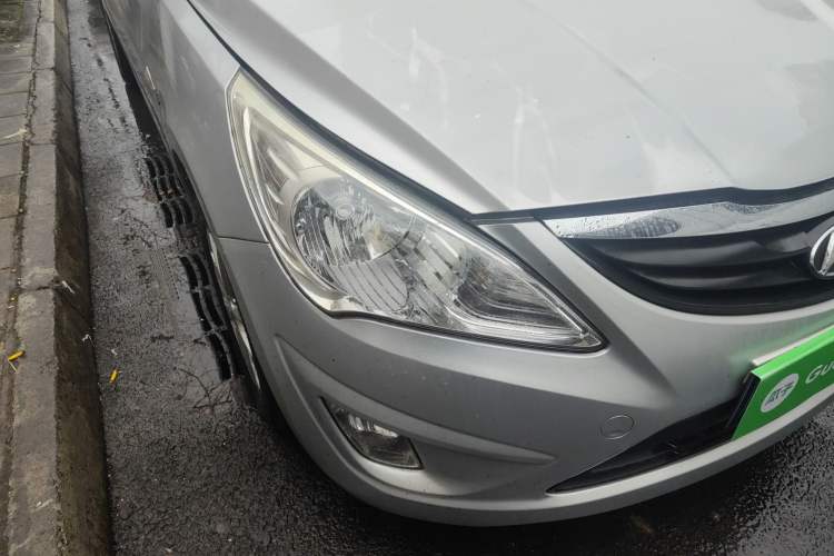 Used Hyundai Verna (older generation) 2010 Sedan 1.4L Manual Comfort GS
