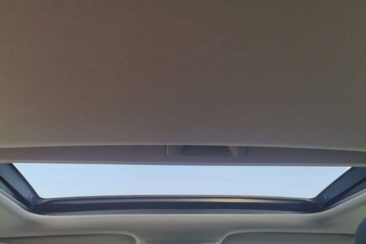 Used Honda Civic 2025 240TURBO CVT Smart & Fun Plus Headliner