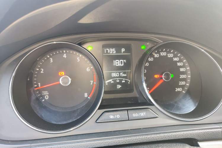 Used Volkswagen Lavida 2017 1.6L Automatic Comfort Edition