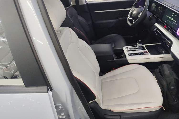 Used Hyundai ix35 2023 Musso 2.0L Flagship Edition TOP Right Front Seat