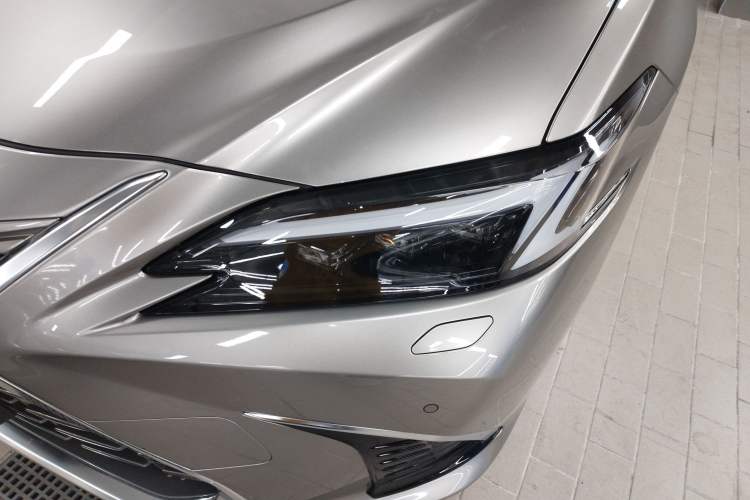 Used Lexus ES 2025 200 Premium Edition

