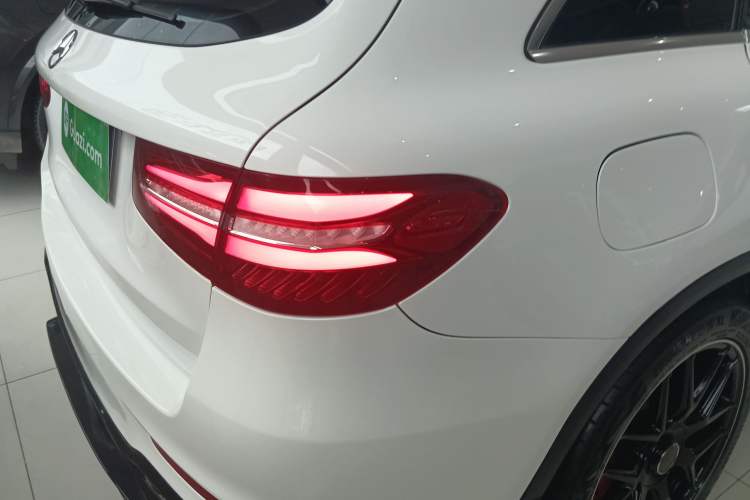 Used Mercedes-Benz GLC 2019 GLC 260 L 4MATIC Dynamic Model
