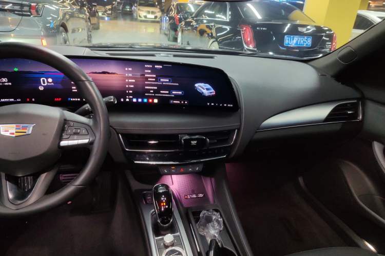 Used Cadillac CT5 2024 28T Luxury Pro Trim Audio And AC Panel