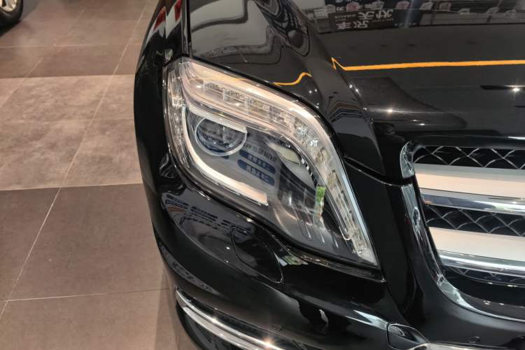 Used Mercedes-Benz GLK-Class 2015 GLK 260 4MATIC Fashion Edition Ultimate Version