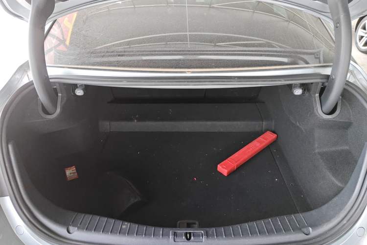 Used Hongqi H5 2020 1.8T Automatic ZhiLian QiYun Edition
