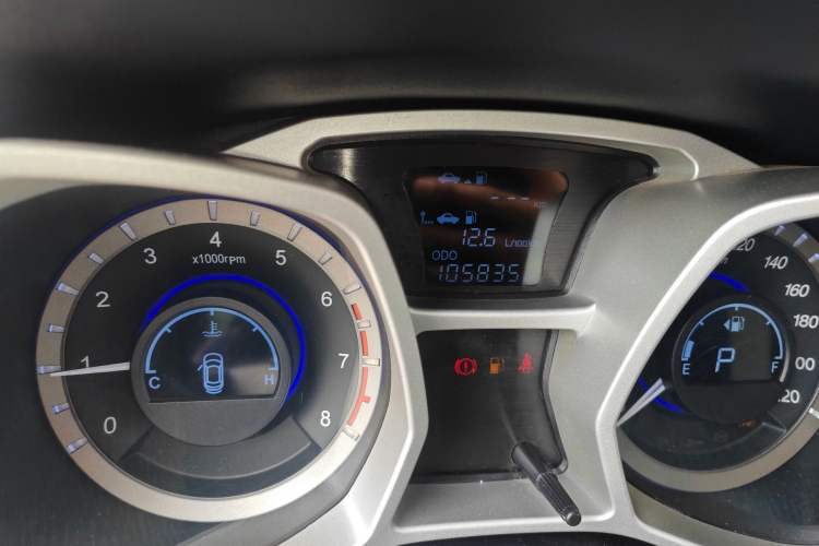 Used JAC Group Refine S3 2016 1.5L CVT Luxury Smart Version