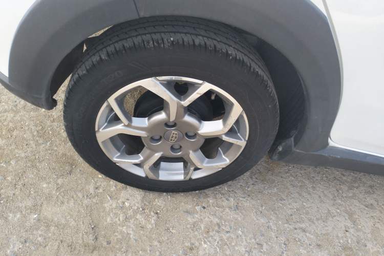 Used Geely Auto Vision X1 2017 1.3L Automatic Player Edition
