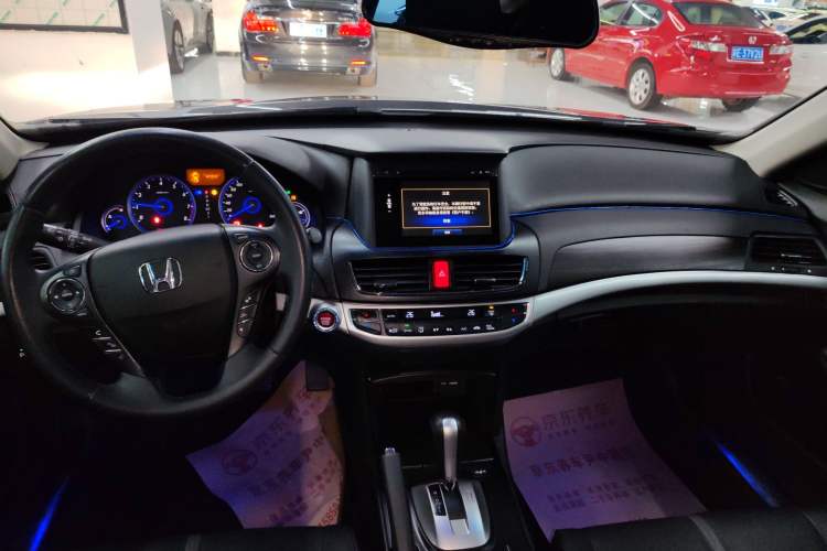 Used Honda Crosstour 2014 2.4L Luxury Edition