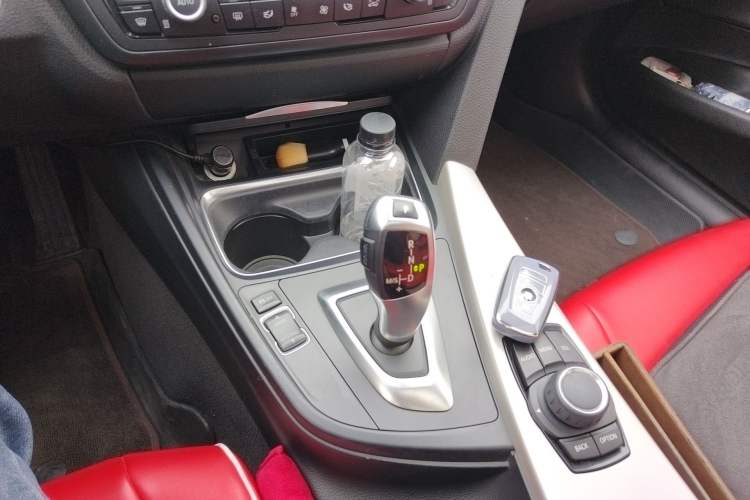 Used BMW 3 Series GT 2013 320i Leading Model Gear Lever