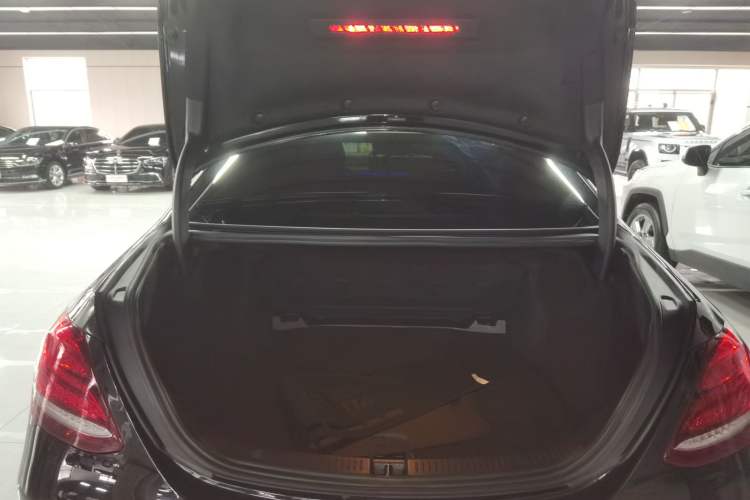 Used Mercedes-Benz E-Class 2017 E 300 L Sport Luxury Edition
