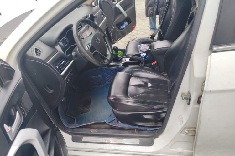 Used Geely Auto Emgrand 2016 Sedan 1.5L Manual Upward Edition