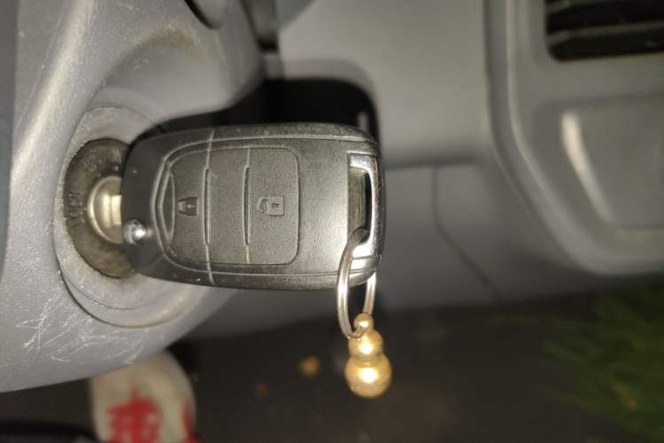 Used Wuling Yangguang 2024 300km Range Practical Window-Sealed Version 60kW Vehicle Key