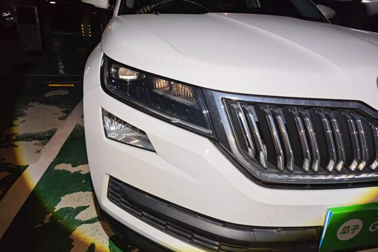 Used Skoda Kodiaq 2019 Facelifted TSI330 5-Seater Two-Wheel-Drive Luxury Enjoyment Edition China VI Standard