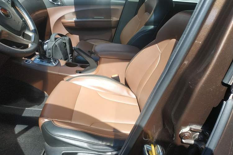 Used FORTHING Joyear X5 2016 1.6L CVT Deluxe Model