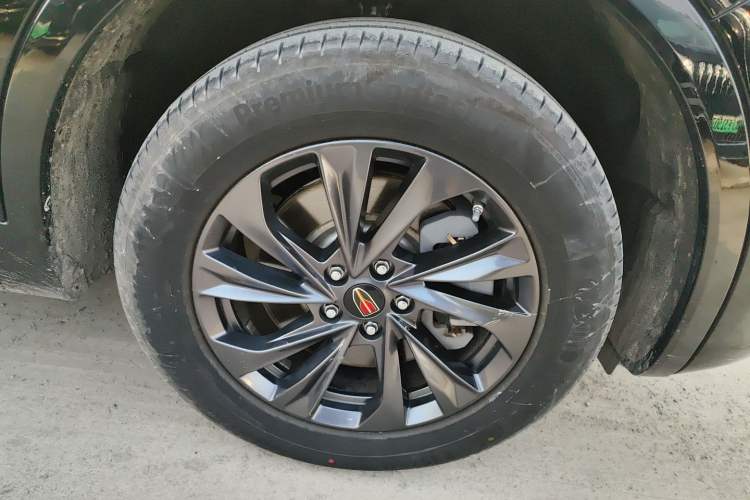 Used Hongqi HS5 2023 2.0T Qixiang Pro Edition

