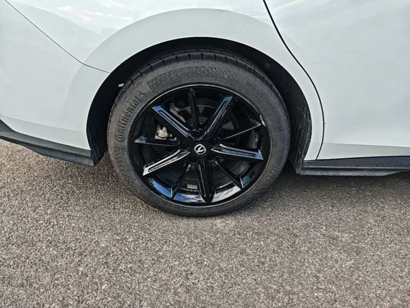 Used CHANGAN UNI-V 2024 1.5T High-Energy Version — 25