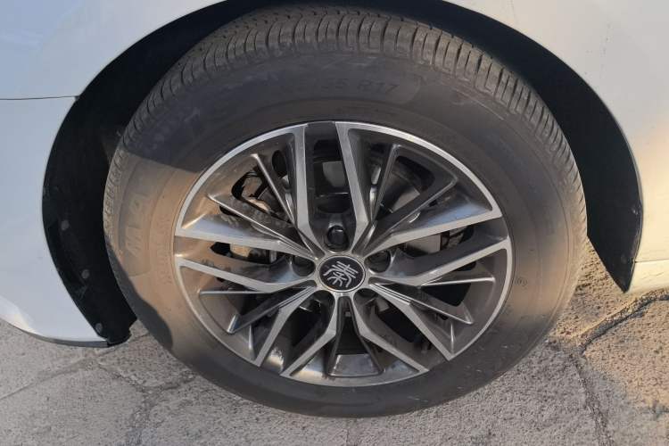 Used BYD Qin Pro New Energy 2019 EV Super Edition High-Power Long-Range Smart-Connected Cutting-Edge Model