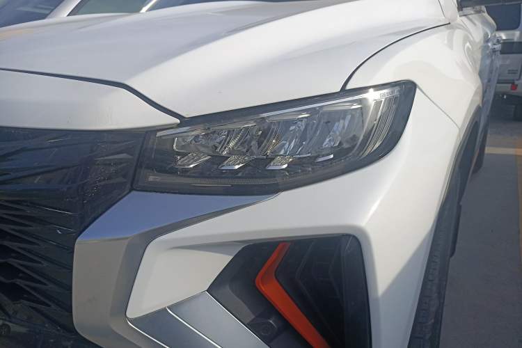 Used Geely Auto Emgrand X7 Sport 2022 Boyue X 1.8TD DCT Smart Model Left Front Headlight