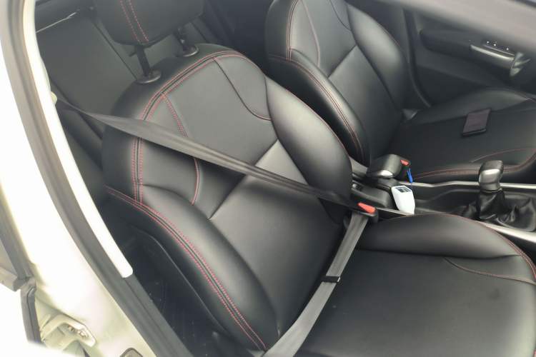 Used Peugeot 2008 2014 1.6L Manual Fashion Edition