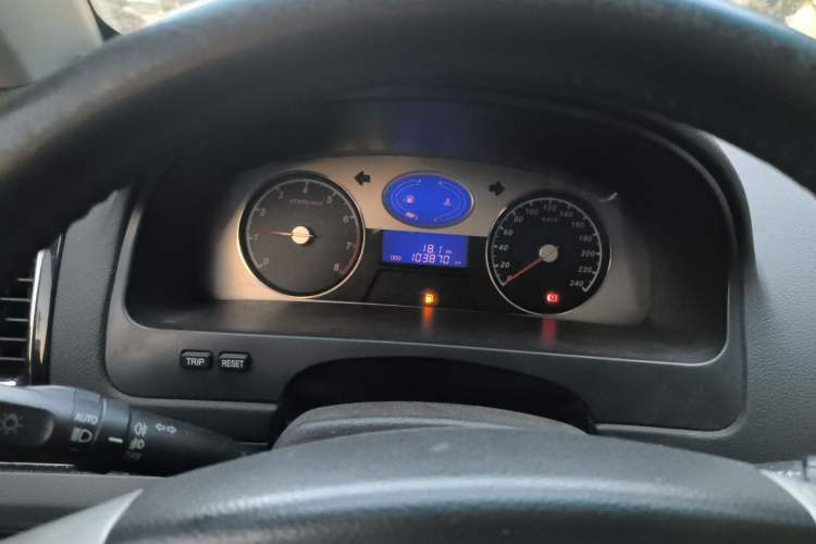 Used Geely Auto Classic Emgrand 2010 Sedan 1.8L CVT Luxury Model