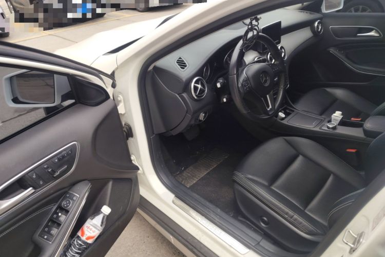 Used Mercedes-Benz GLA 2015 GLA 220 4MATIC Fashion Model