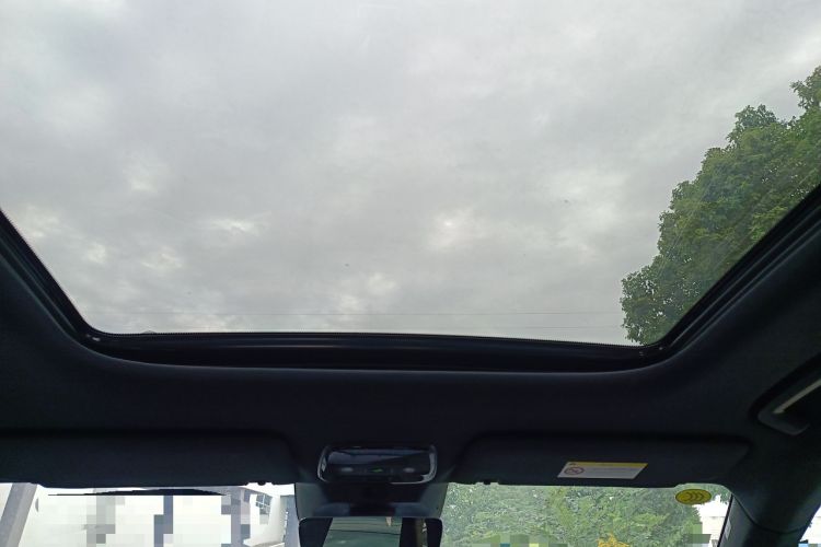 Used Lynk & Co 08 EM-P 2025 245km Ultra-Long Range Halo
