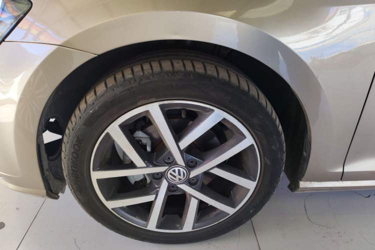 Used Volkswagen Golf 2018 230TSI Automatic Luxury Version