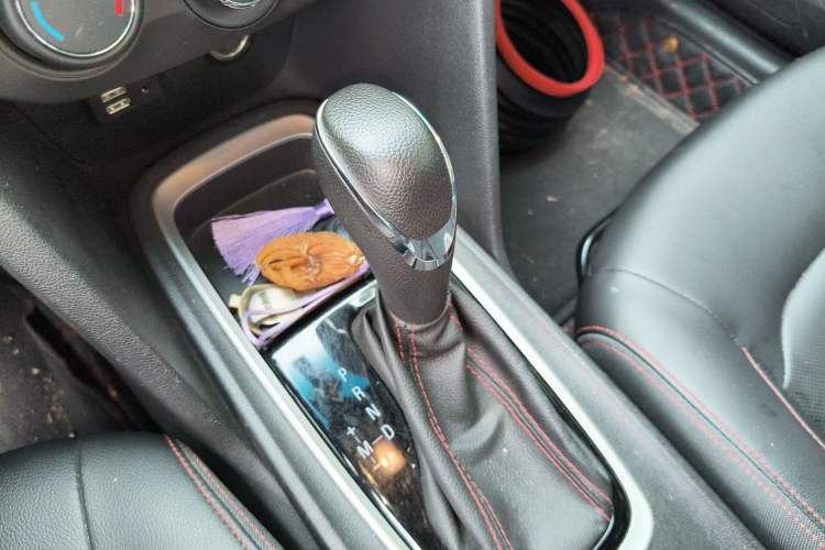 Used Chevrolet Monza 2019 Redline 320T Dual-Clutch Sporty Version China VI Standard