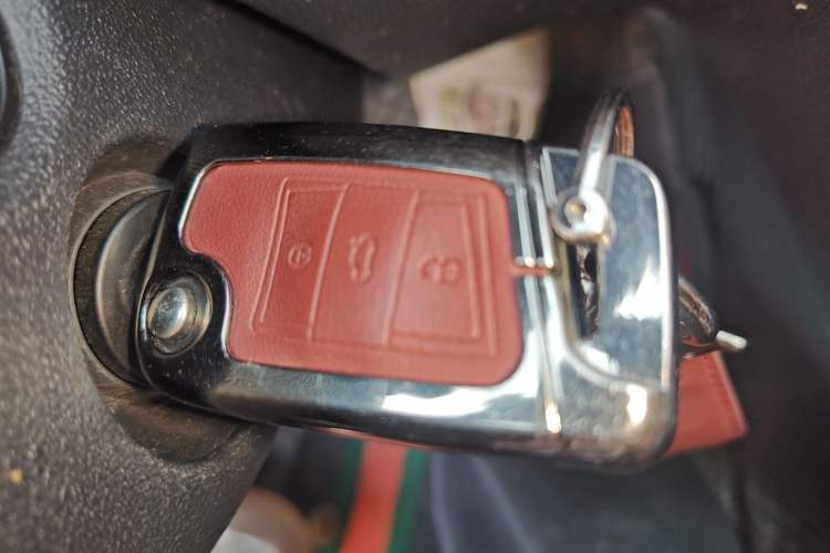 Used Volkswagen Lamando 2015 230TSI DSG Fashion Edition