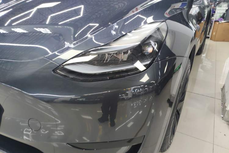 Used Tesla Model Y 2024 Rear-Wheel-Drive Version
