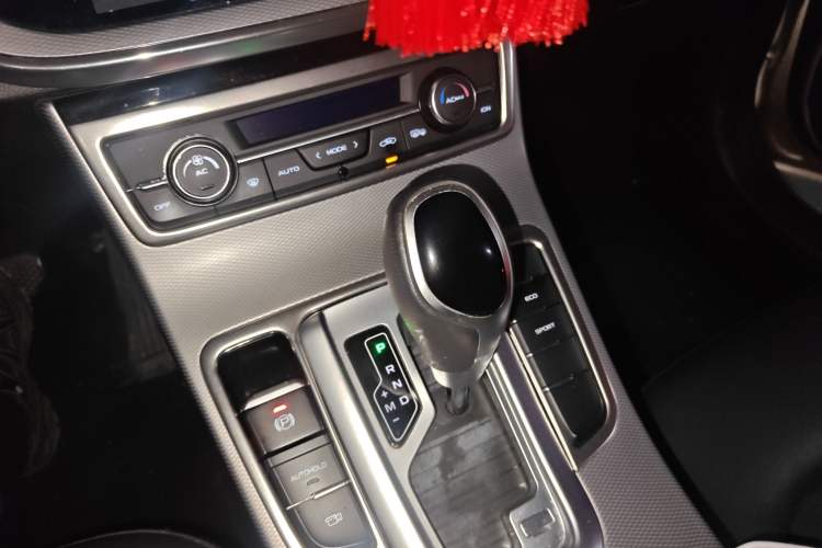 Used Geely Auto Emgrand GL 2018 1.4T DCT Elite Smart Connectivity Version
