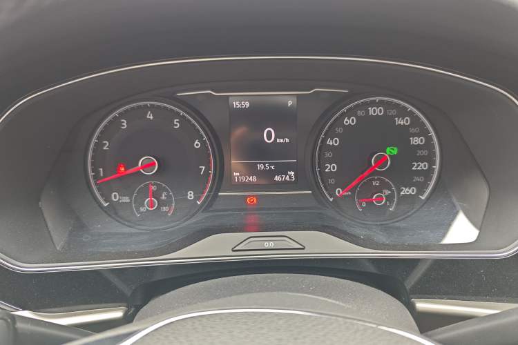 Used Volkswagen Passat 2020 330TSI Elite Edition China VI Instrument Cluster