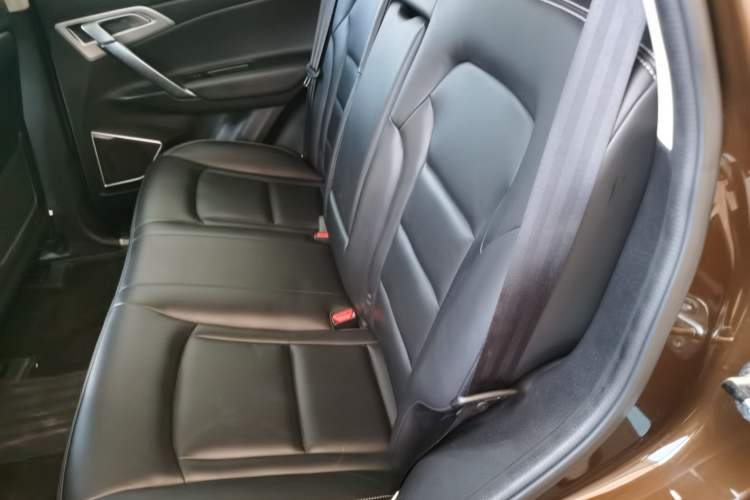 Used Geely Auto Emgrand X7 Sport 2016 1.8TD Automatic Smart Model Left Rear Seat