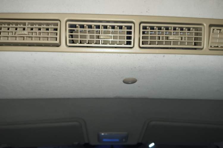 Used BAIC Weiwang M30 2017 1.5L M30S Standard DAM15DL Headliner