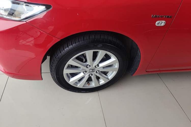 Used Honda Civic 2014 1.8L automatic comfort version
