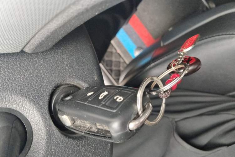 Used Volkswagen Gran Lavida 2013 1.6L Automatic Comfort Model Vehicle Key