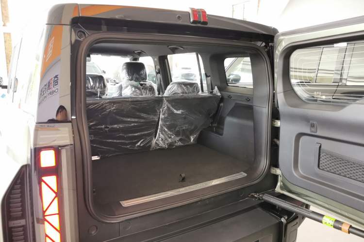 Used Chery Fulwin X3 Plus 2025 Model 401 Two-Wheel Drive Smart Leading Edition Trunk